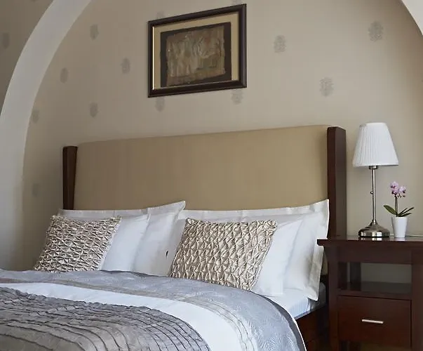 Lägenhetshotell Almandine 4*