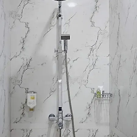 Apartahotel Almandine 4*
