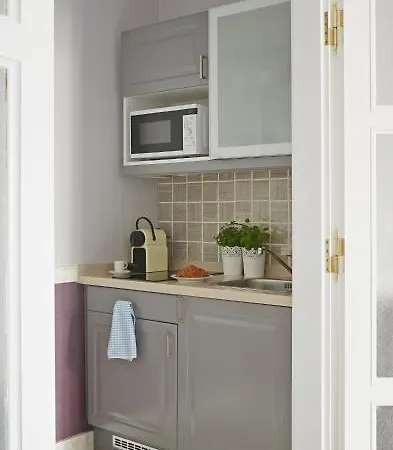 Aparthotel Almandine Prague